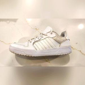 Adidas white leather sneaker